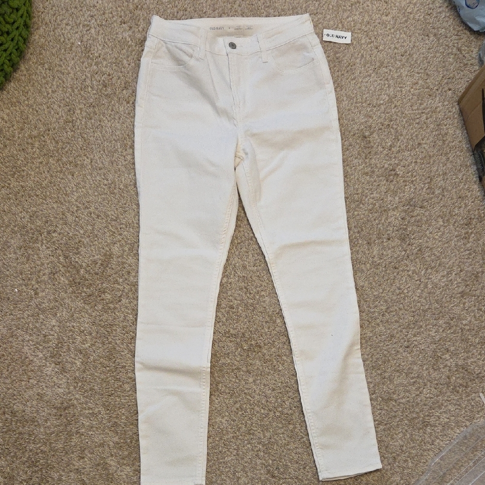 Old Navy White Skinny Jeans